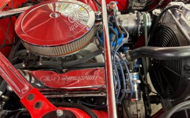 Ford-Mustang-coupe-1966-red-23
