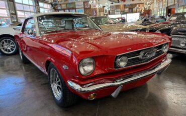 Ford-Mustang-coupe-1966-red-3