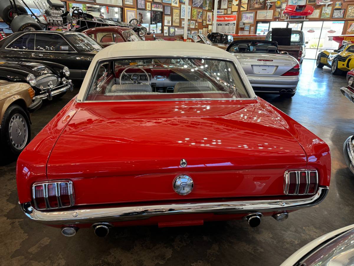 Ford-Mustang-coupe-1966-red-7