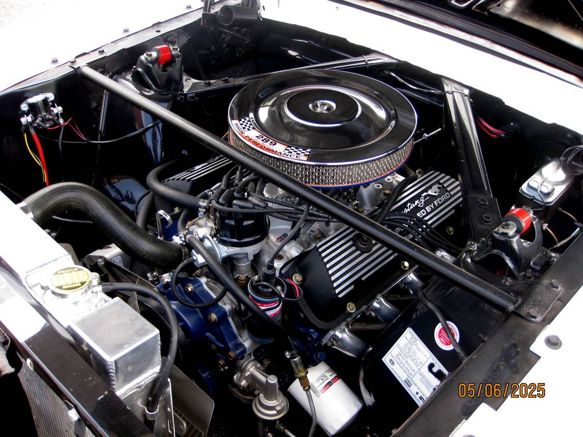 Ford-Mustang-fastback-1964-white-20