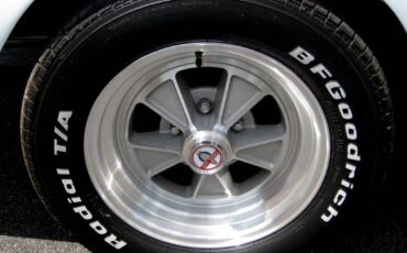 Ford-Mustang-fastback-1964-white-23