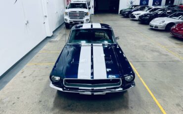 Ford-Mustang-fastback-1967-blue-1