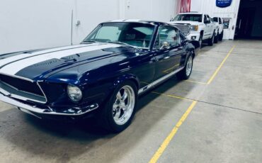 Ford-Mustang-fastback-1967-blue-19