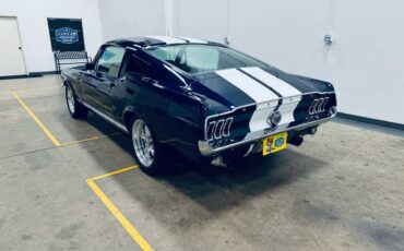 Ford-Mustang-fastback-1967-blue-4