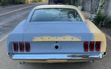 Ford-Mustang-fastback-1969-yellow-4
