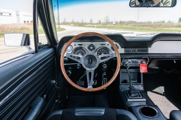 Ford-Mustang-fastback-1979-black-12
