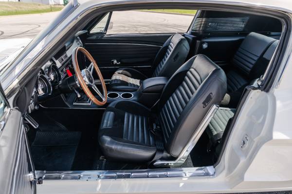 Ford-Mustang-fastback-1979-black-15