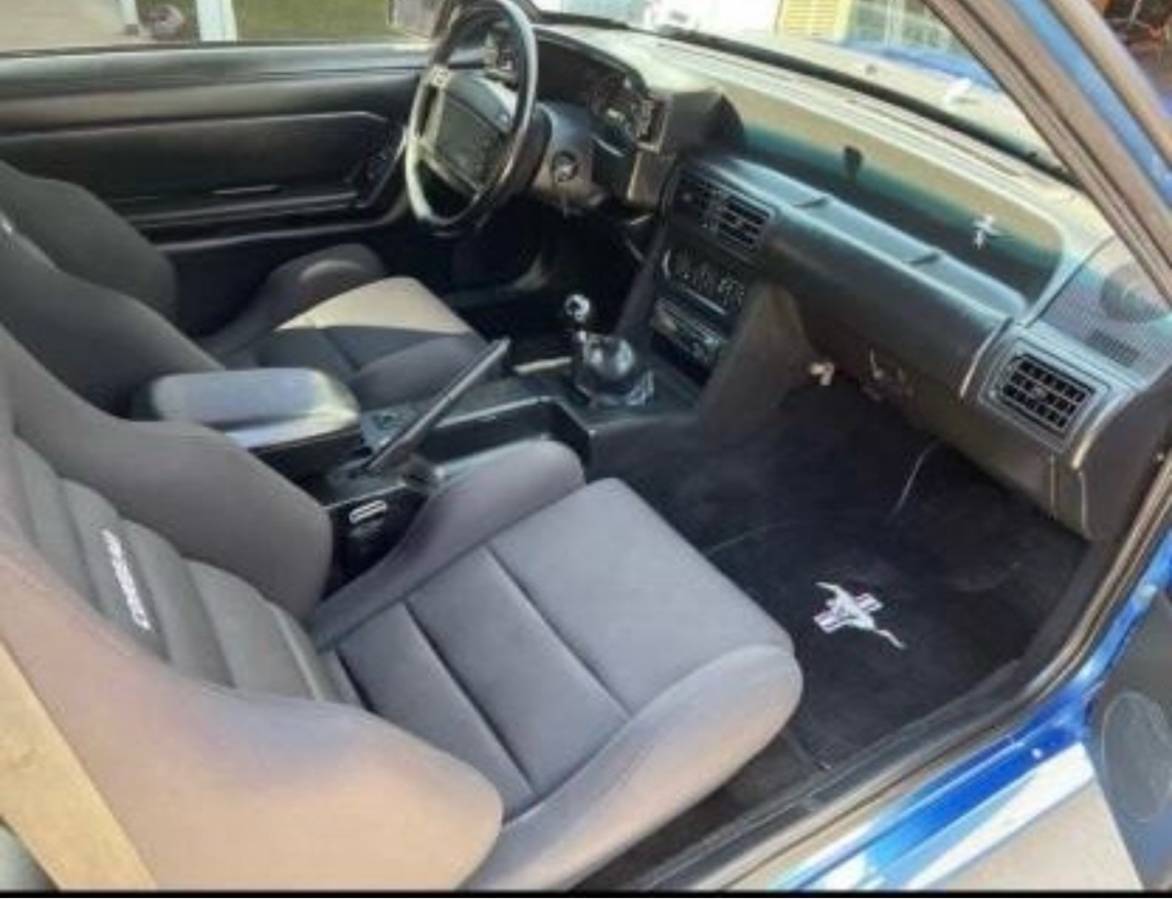 Ford-Mustang-gt-1993-blue-7