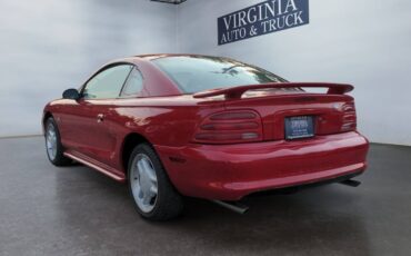 Ford-Mustang-gt-5.0-1995-6