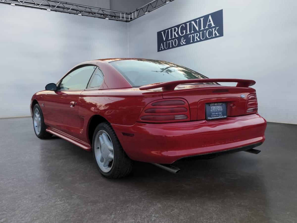Ford-Mustang-gt-5.0-1995-6