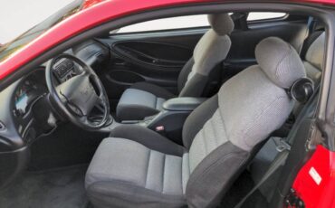 Ford-Mustang-gt-5.0-1995-9