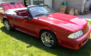 Ford-Mustang-gt-convertible-1989-3