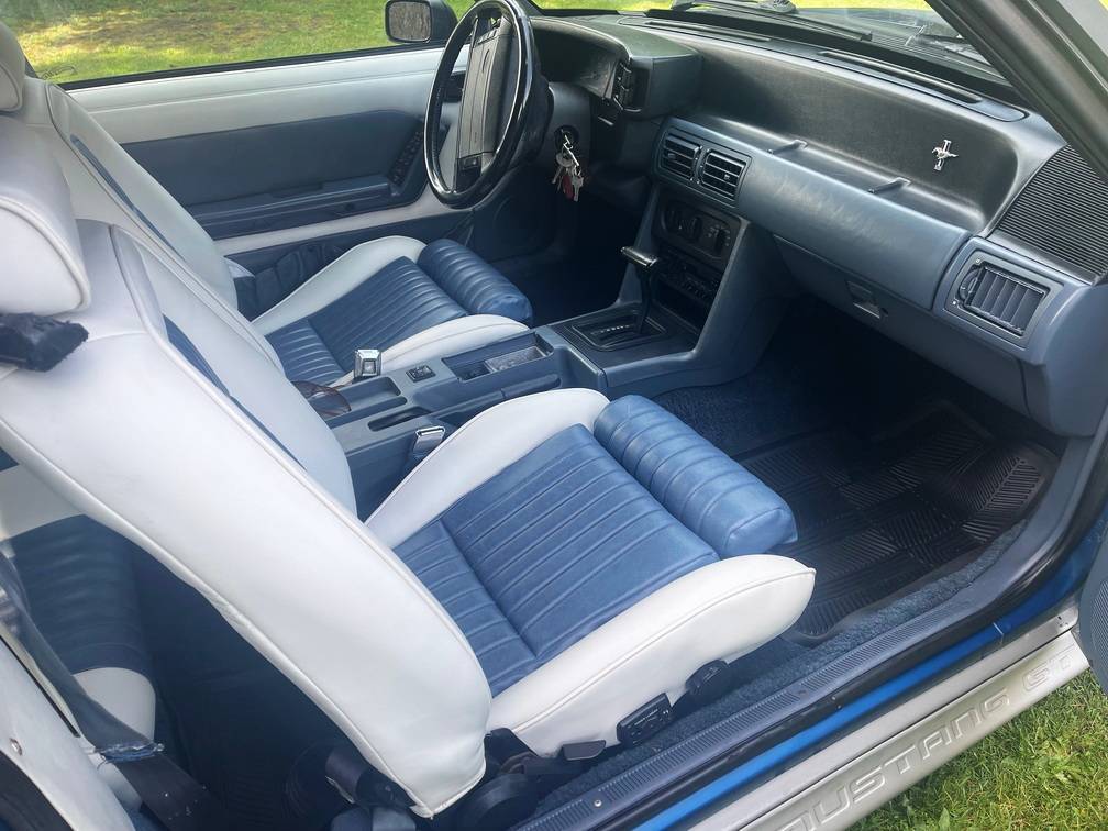 Ford-Mustang-gt-convertible-1990-blue-12