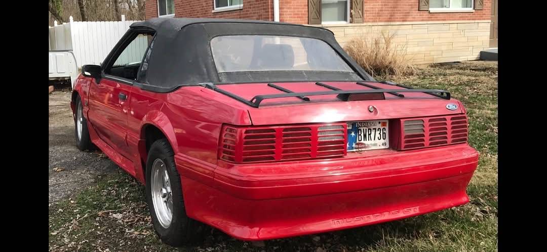 Ford-Mustang-gt-convertible-1990-red-1