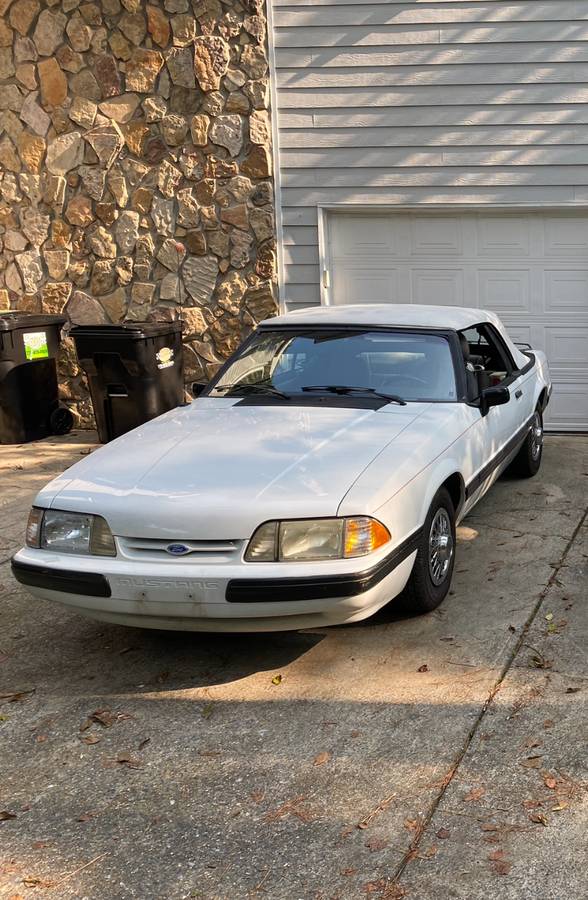 Ford-Mustang-lx-1989-white-1