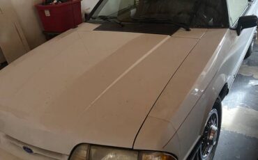 Ford-Mustang-lx-1989-white-2