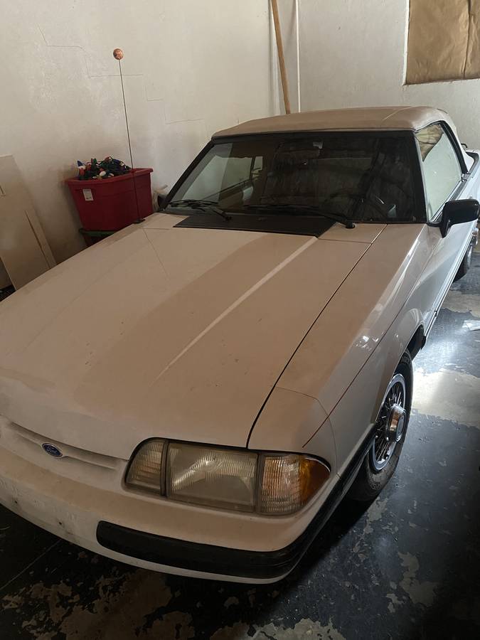 Ford-Mustang-lx-1989-white-2