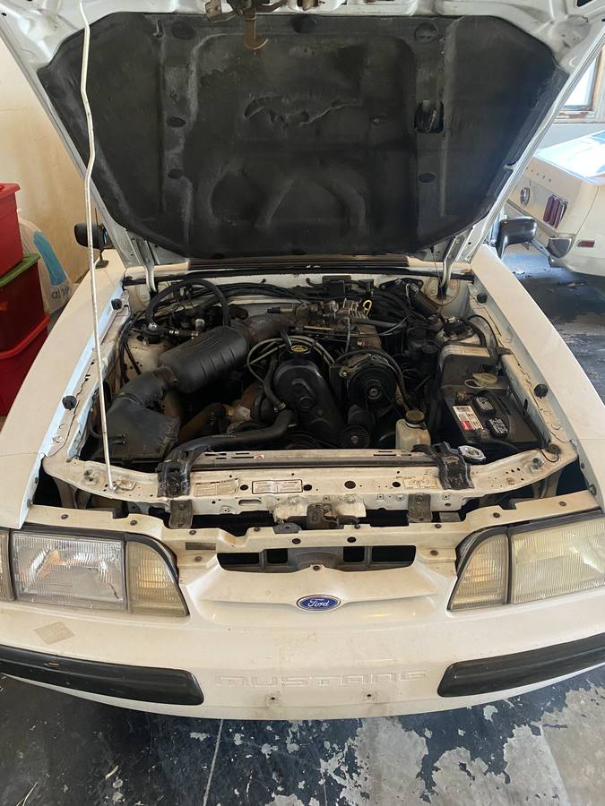 Ford-Mustang-lx-1989-white-3
