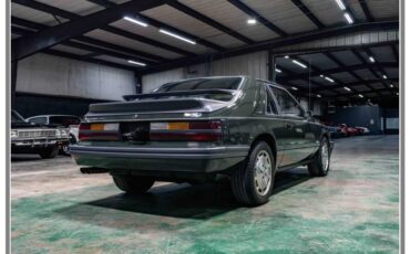 Ford-Mustang-svo-1985