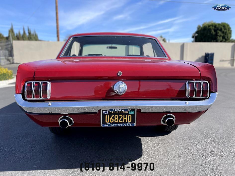Ford-Mustang-v8-289-cu-1966-Coupe-6