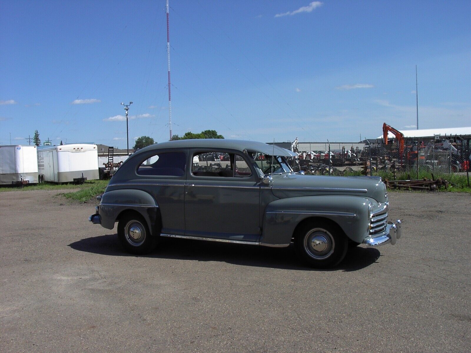Ford-Other-1947-Sedan-17