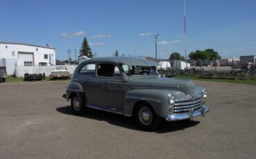 Ford-Other-1947-Sedan-18