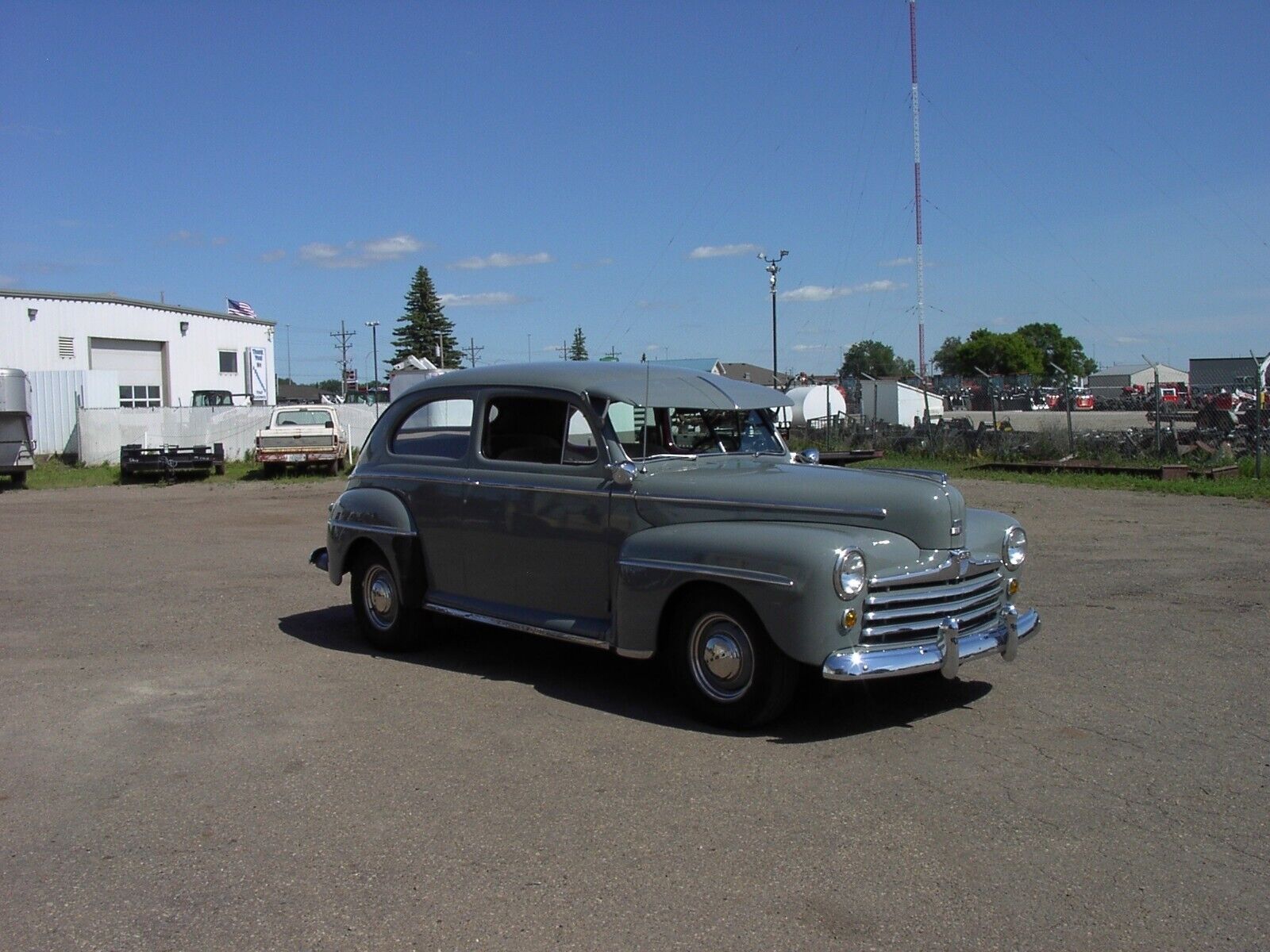 Ford-Other-1947-Sedan-18