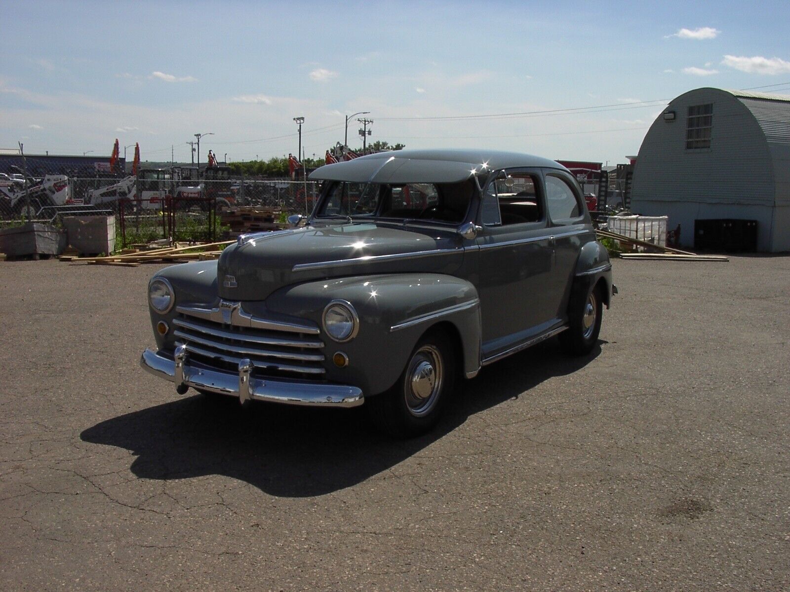 Ford-Other-1947-Sedan-3