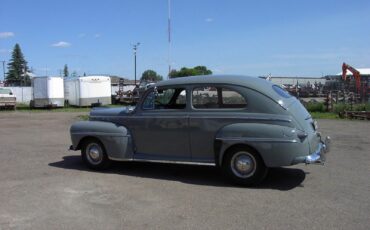 Ford-Other-1947-Sedan-7