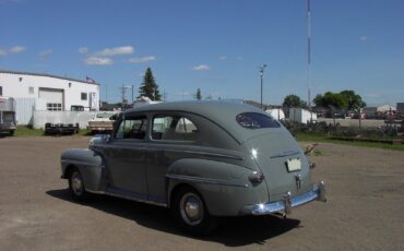 Ford-Other-1947-Sedan-8