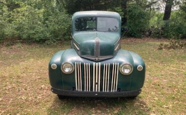 Ford-Other-Pickups-1942-1