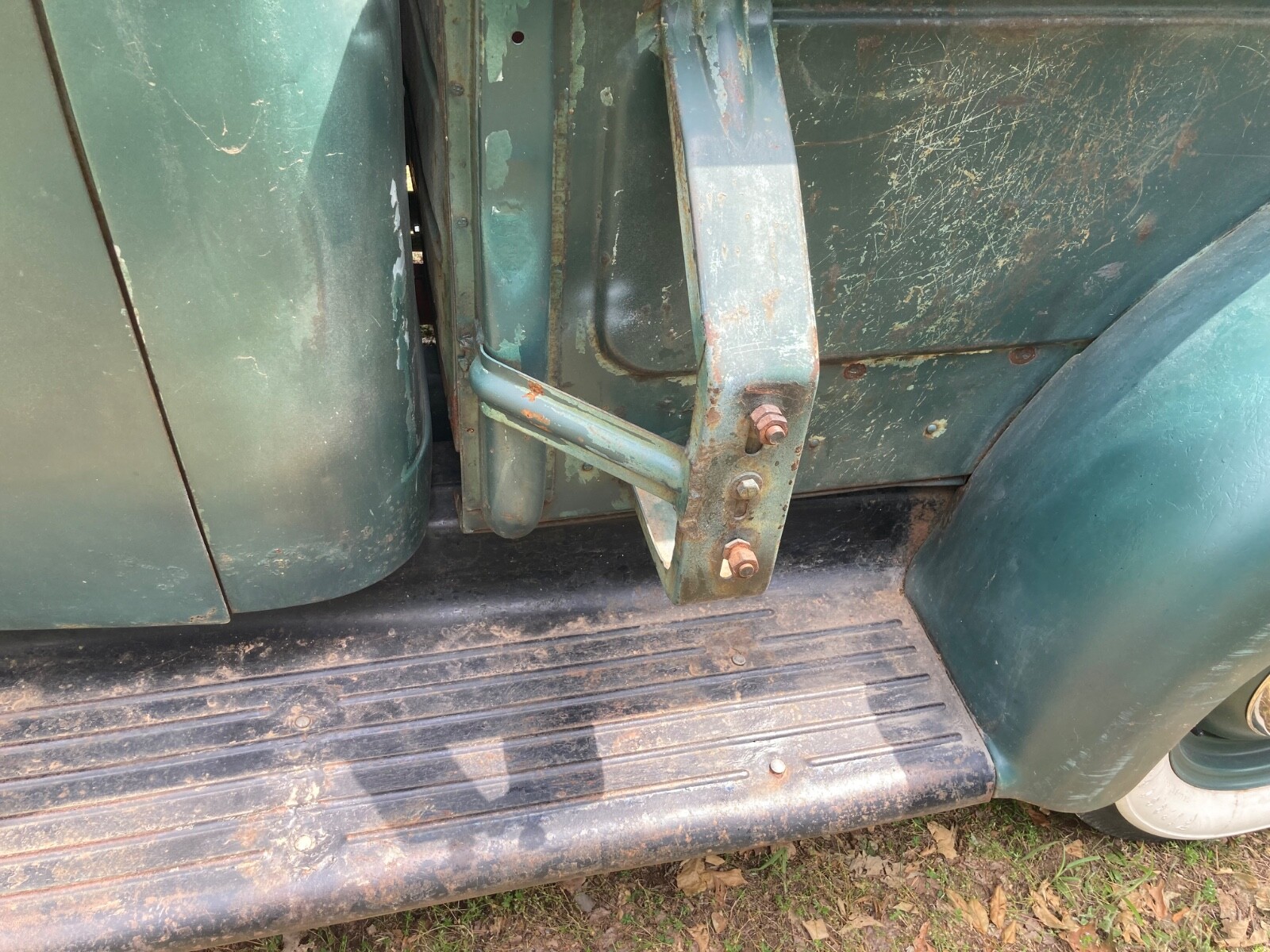 Ford-Other-Pickups-1942-12