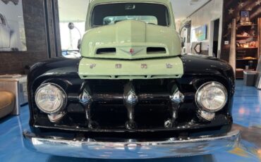 Ford-Other-Pickups-1952-Truck-1
