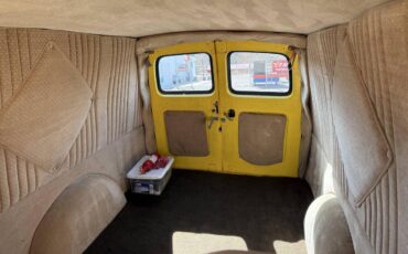 Ford-Panel-van-1954-yellow-13