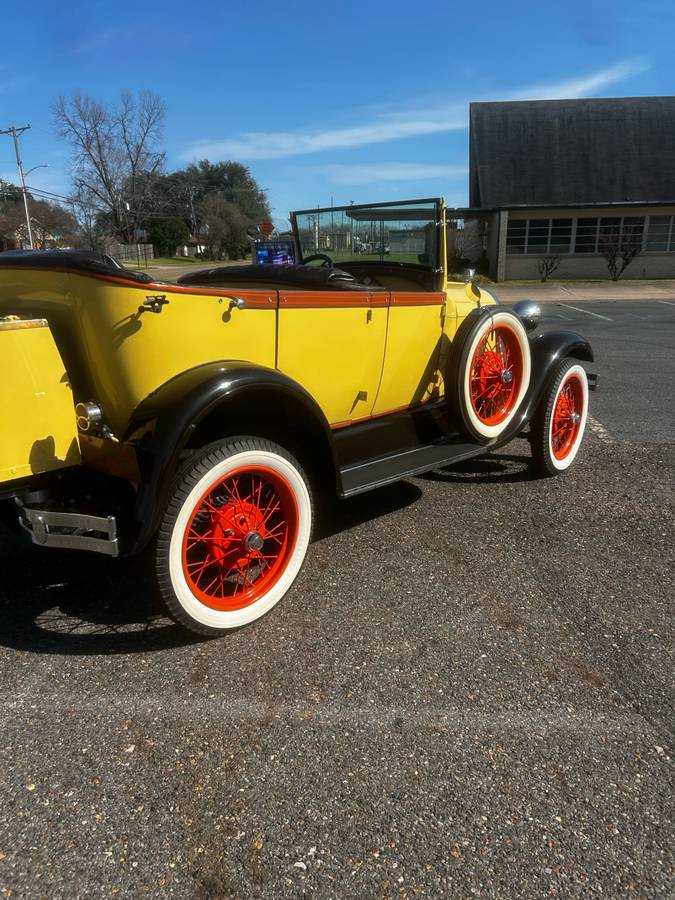 Ford-Phaeton-1928-3