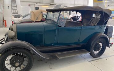 Ford-Phaeton-1928-blue-2