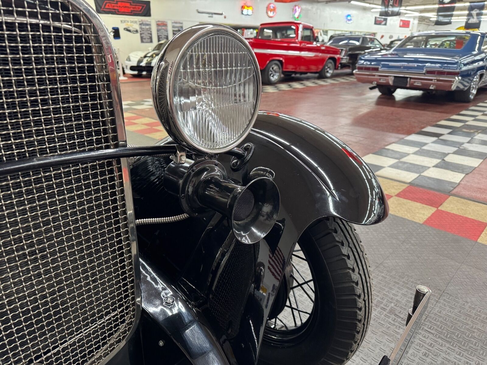 Ford-Phaeton-1931-11