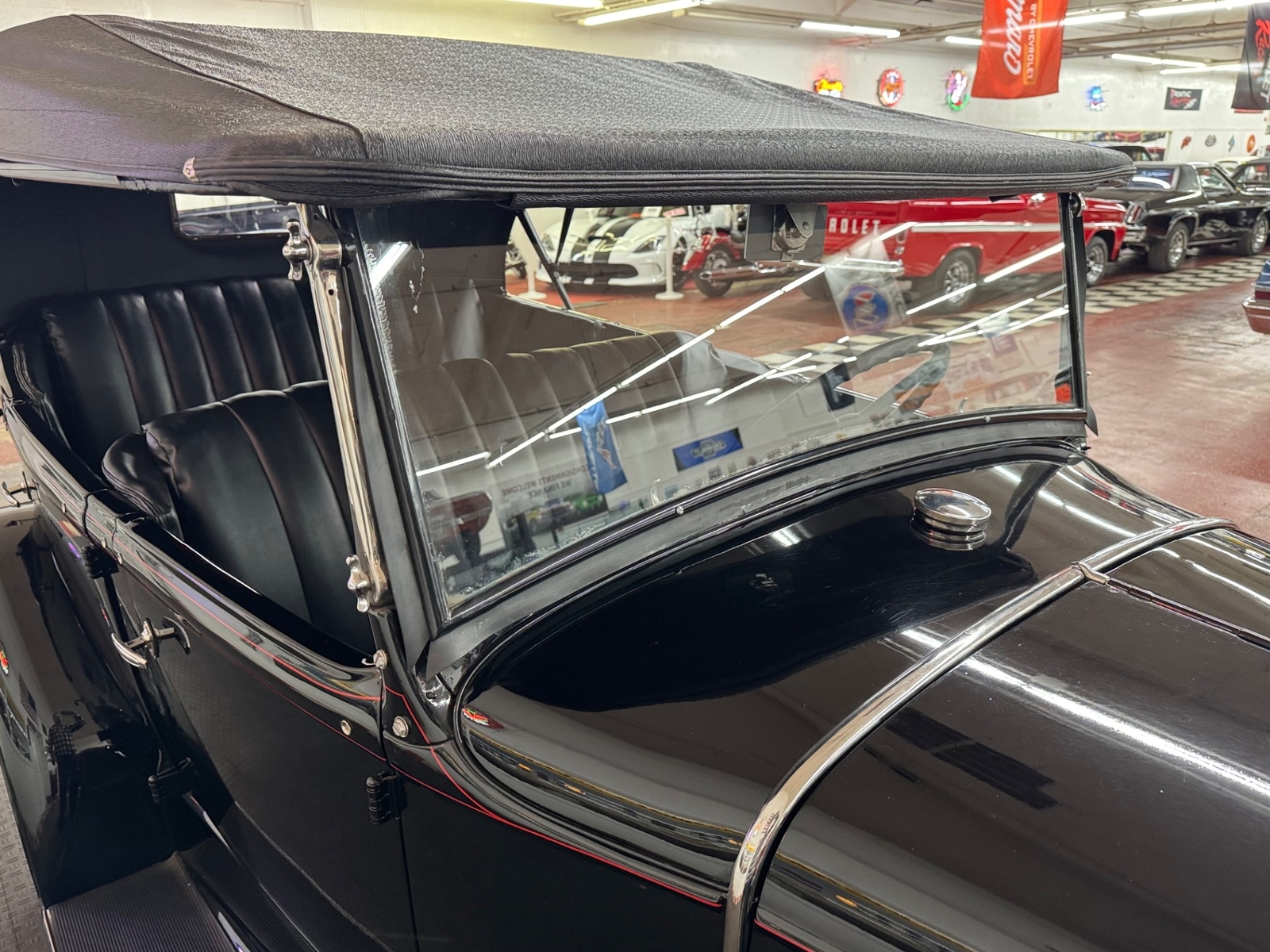Ford-Phaeton-1931-30