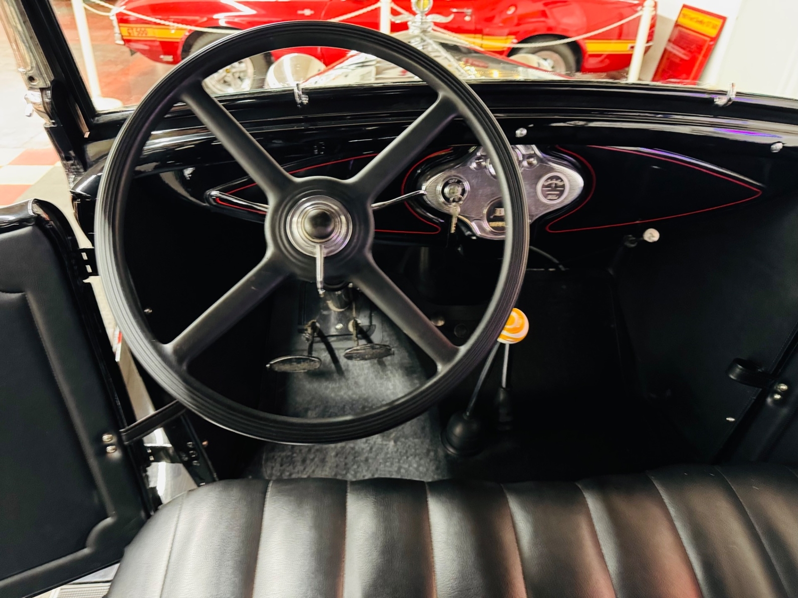 Ford-Phaeton-1931-37