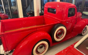 Ford-Pickup-1940-red-1