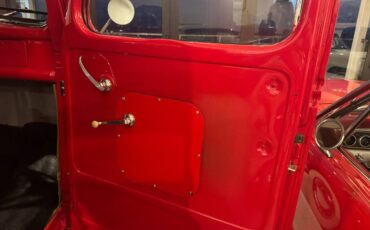 Ford-Pickup-1940-red-10