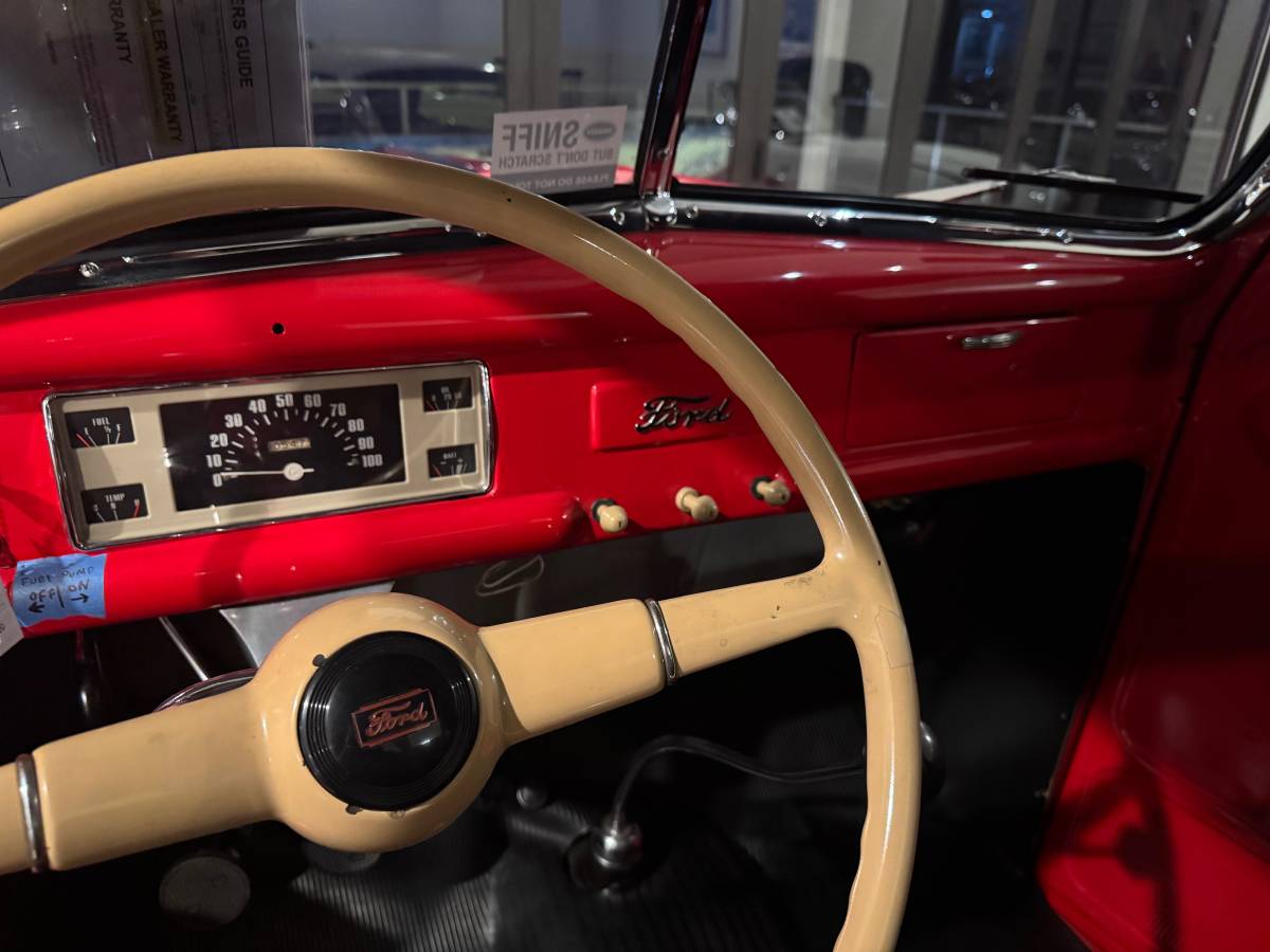 Ford-Pickup-1940-red-12