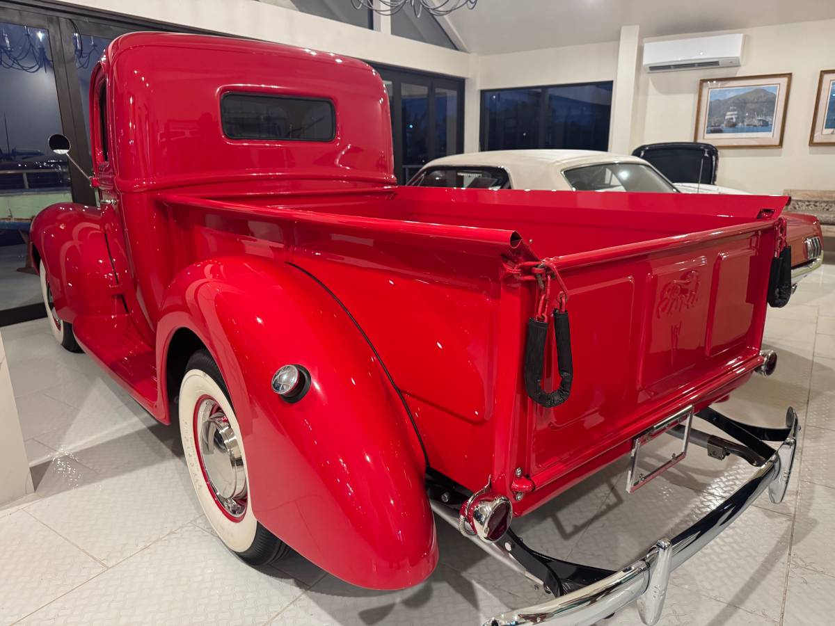 Ford-Pickup-1940-red-3