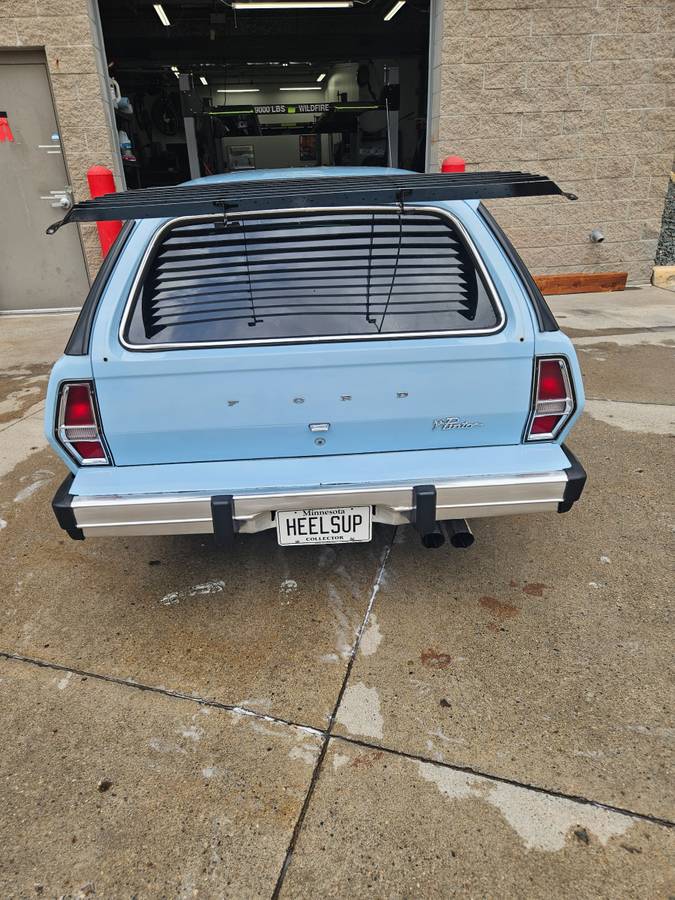 Ford-Pinto-cruising-wagon-1979-blue-4
