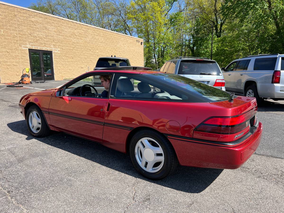Ford-Probe-lx-1990-red-1