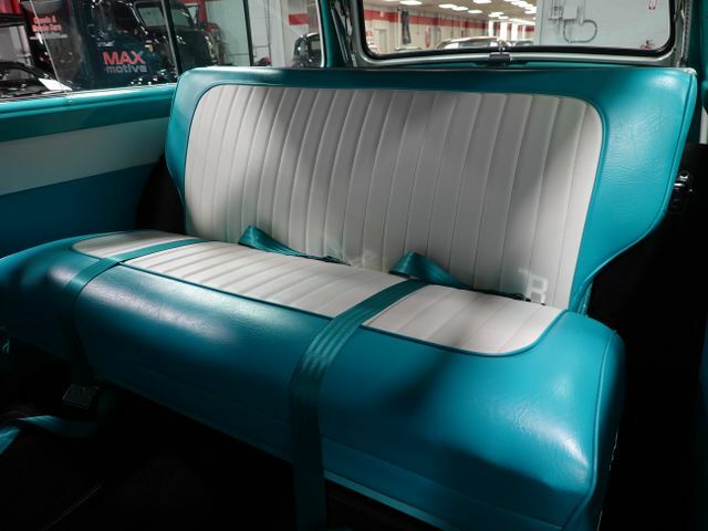 Ford-Ranch-Wagon-1955-14