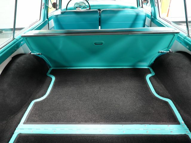 Ford-Ranch-Wagon-1955-15