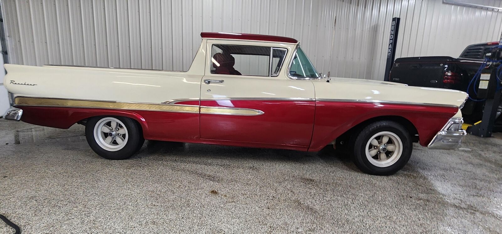 Ford Ranchero 1958 truck