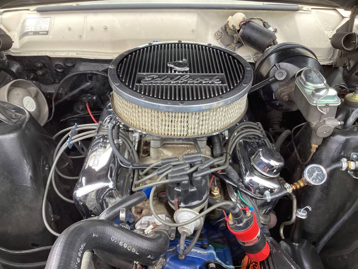 Ford-Ranchero-1968-white-6