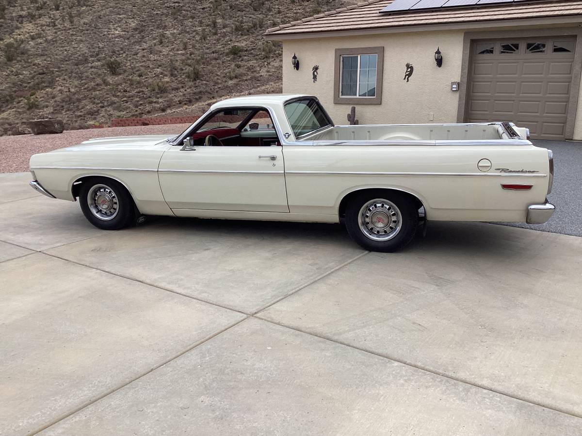 Ford-Ranchero-1968-white